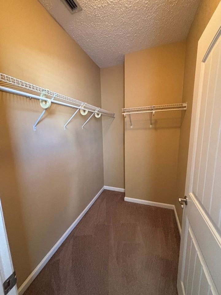 2611 Avondale Ct - Photo 7 of 14