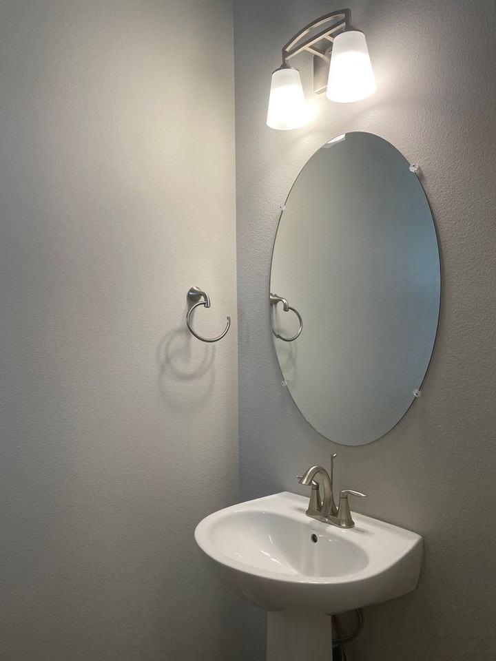 4224 S Willow Dr - Photo 5 of 50