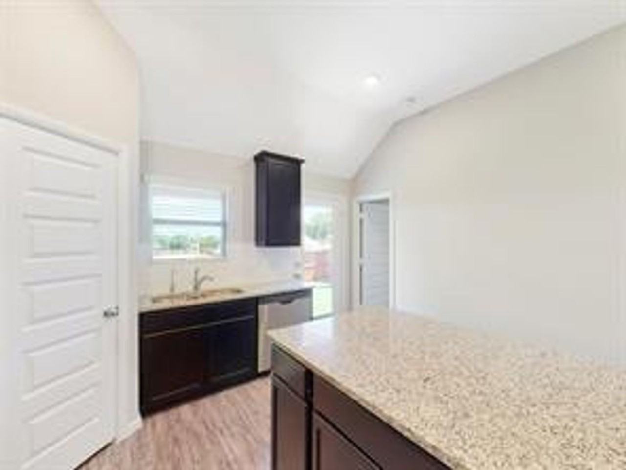 3421 Buster Way - Photo 5 of 14