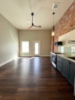 featured image of 116 E 4th Ave