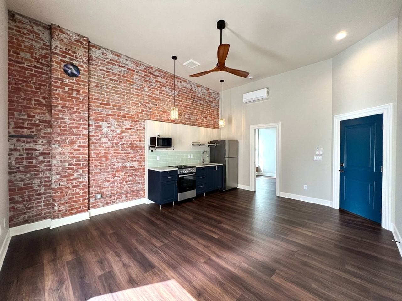 116 E 4th Ave - Photo 3 of 15