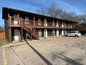 942 W Holly St Fayetteville, AR 72703 - Photo 1 of 1
