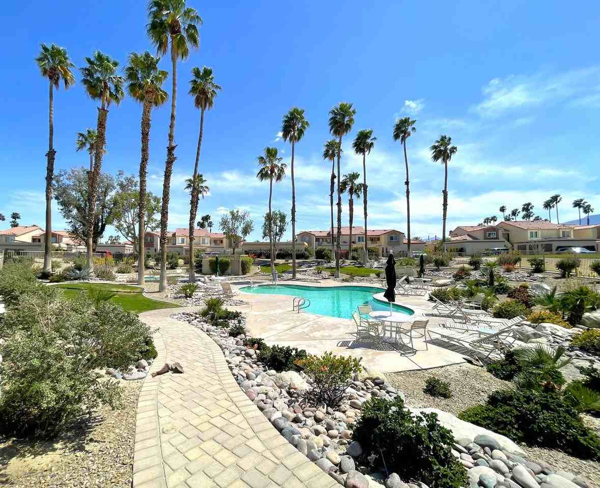 78469 Magenta Dr - Photo 2 of 21