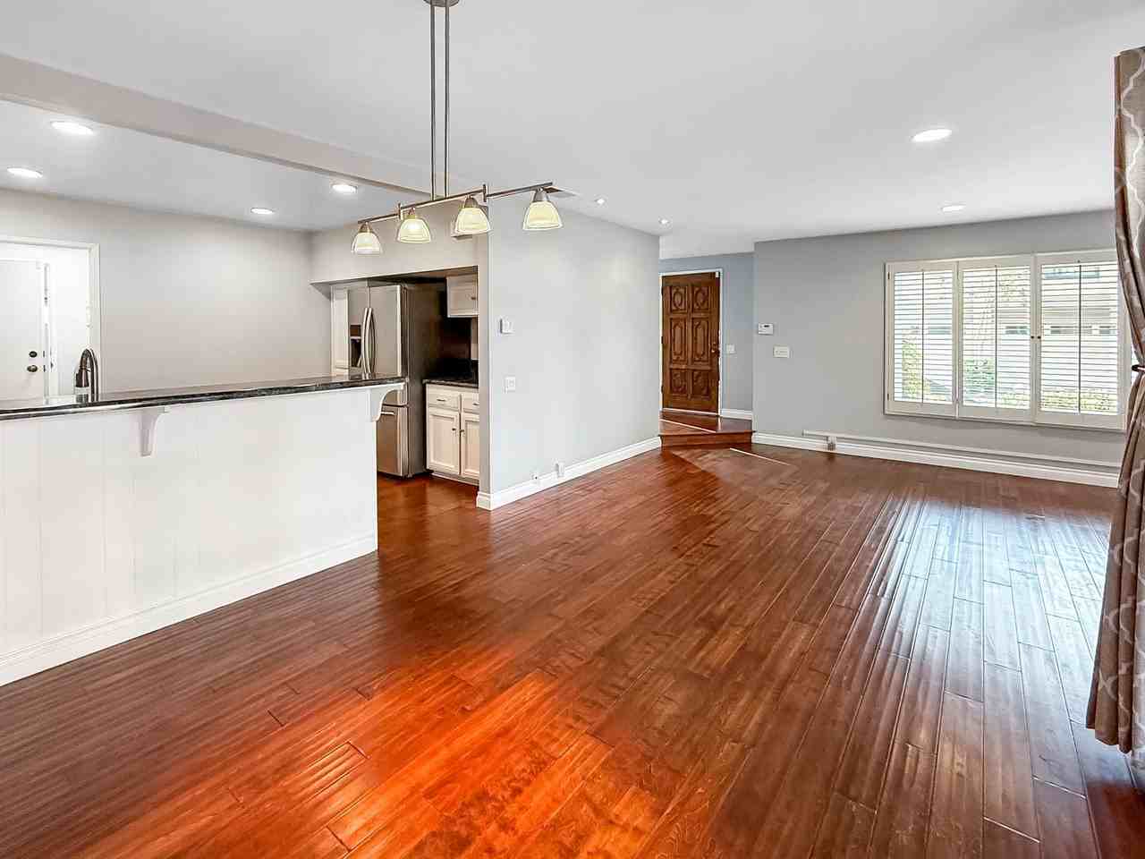 6014 Gaines St - Photo 2 of 26