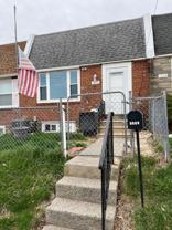 1572 Summit St - Photo 1 of 1