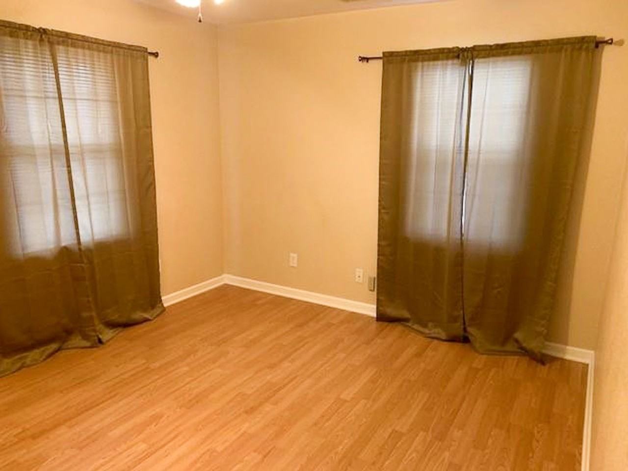 1807 N Mcdonald Ave - Photo 7 of 8