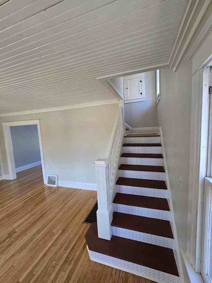 807 N Washington St - Photo 3 of 22