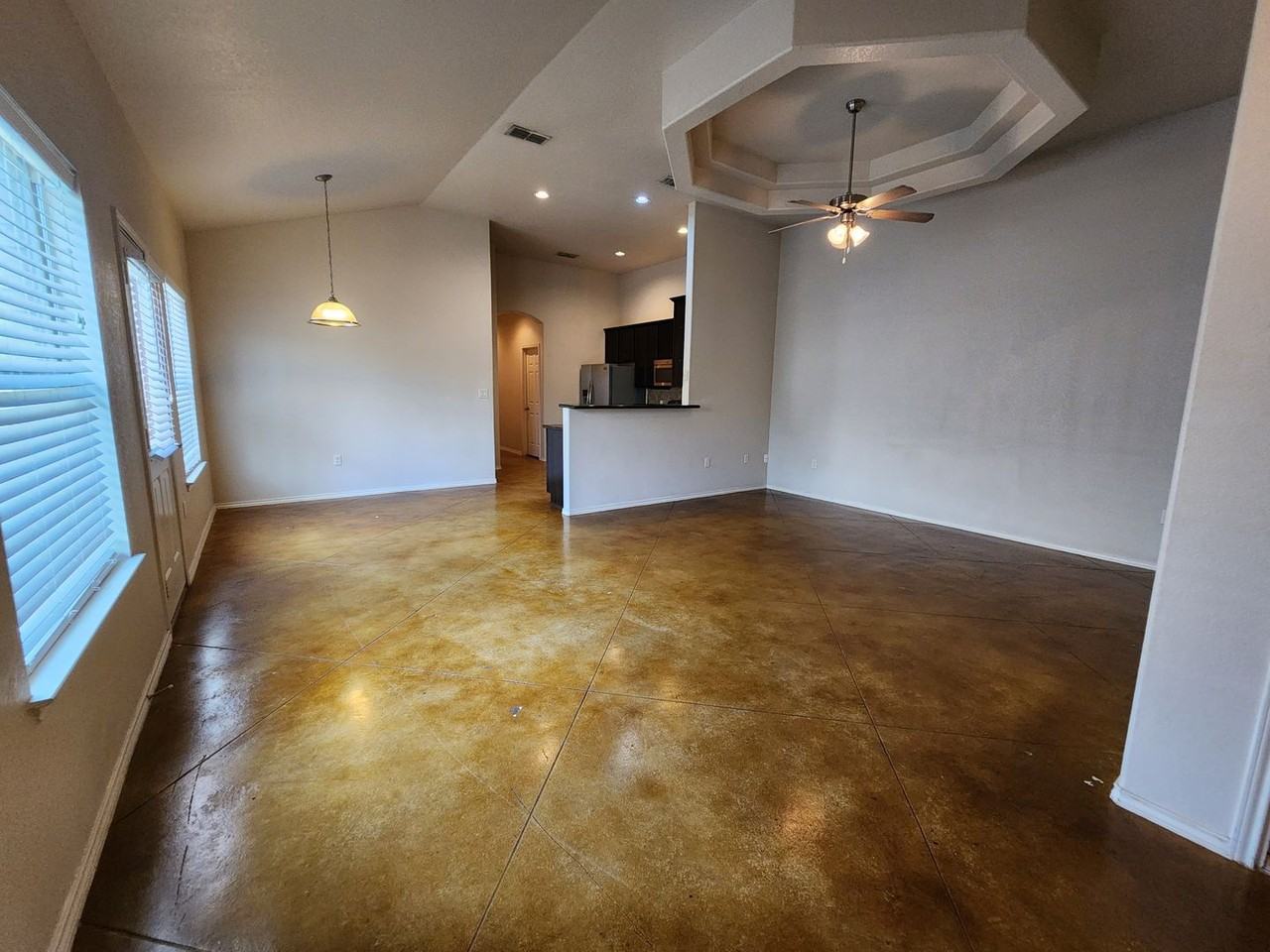 229 Anne Louise Dr - Photo 6 of 29