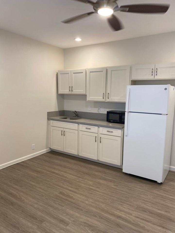 2125 Liliha St - Photo 6 of 11