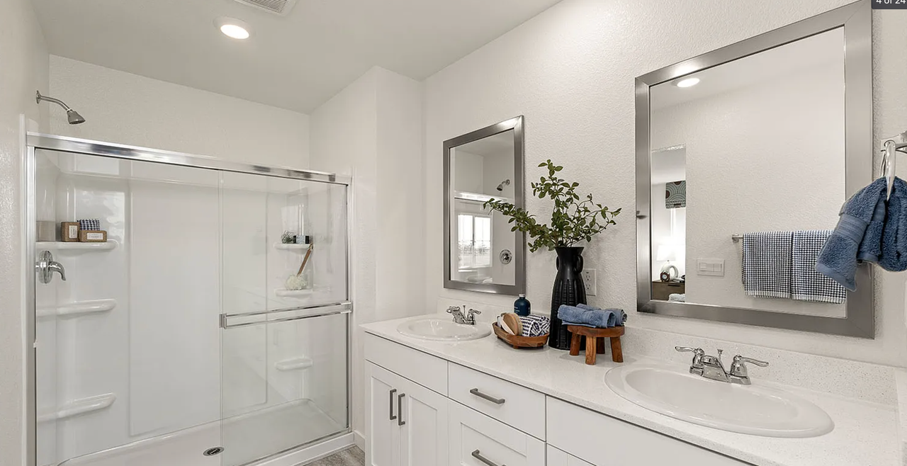 808 Cliff Ct - Photo 4 of 18