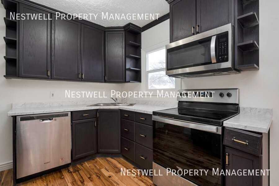 342 E Sherman Ave - Photo 2 of 20