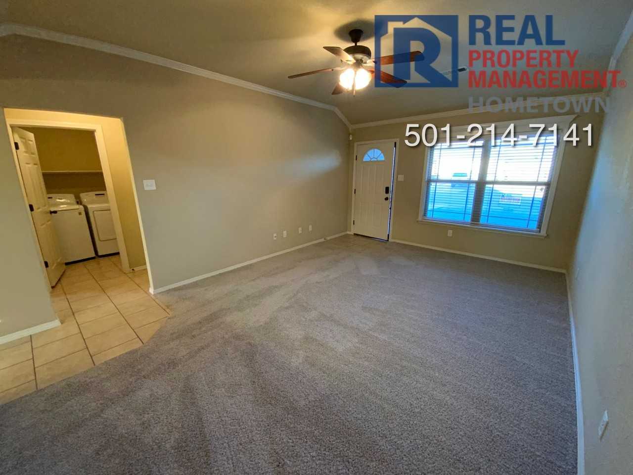 14902 Parkway Meadows Dr - Photo 2 of 16