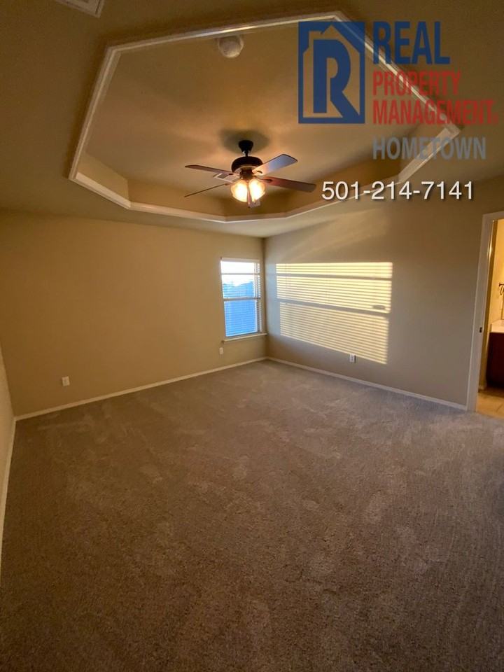 14902 Parkway Meadows Dr - Photo 7 of 16