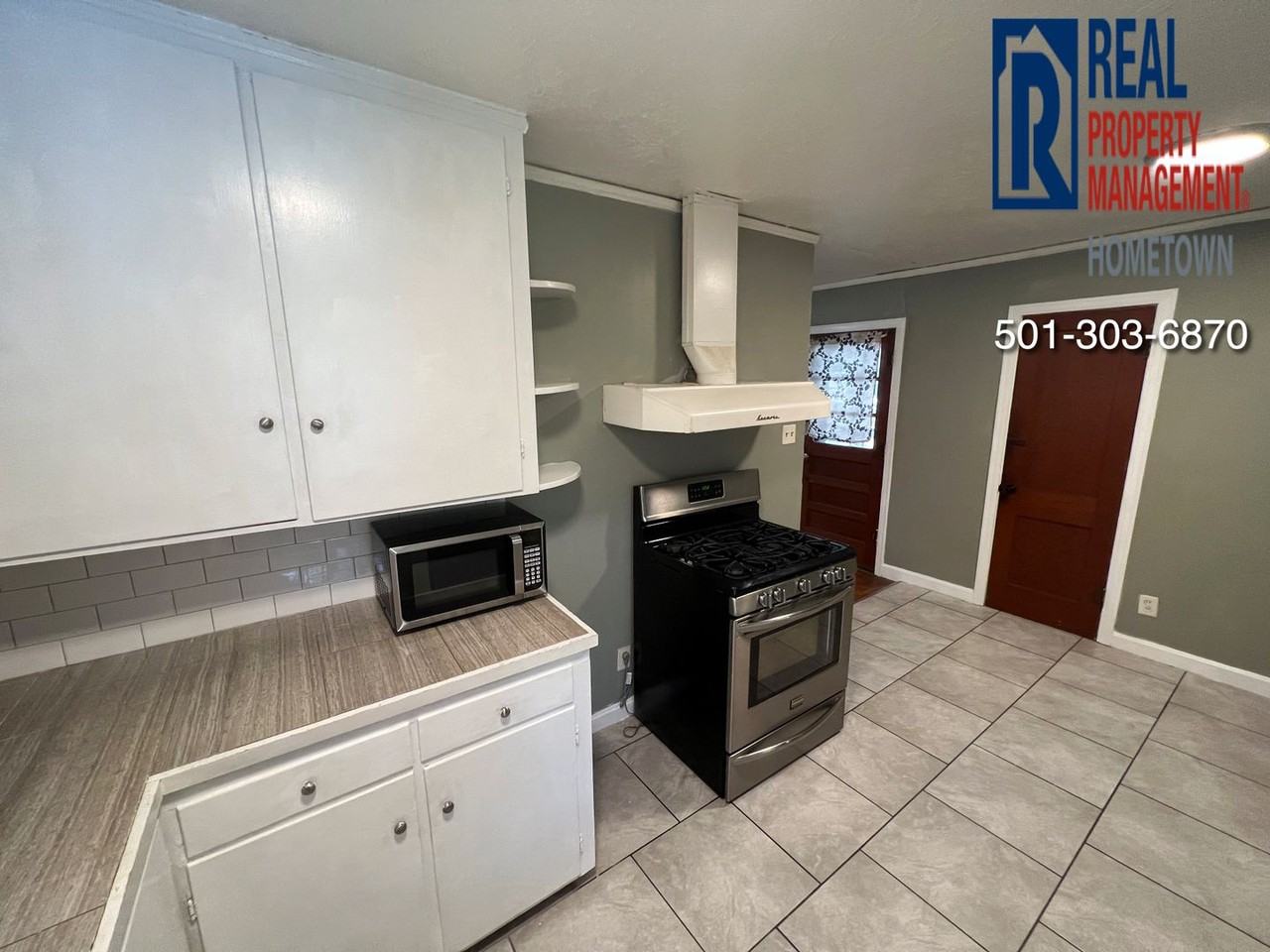 4424 East Dr - Photo 5 of 17