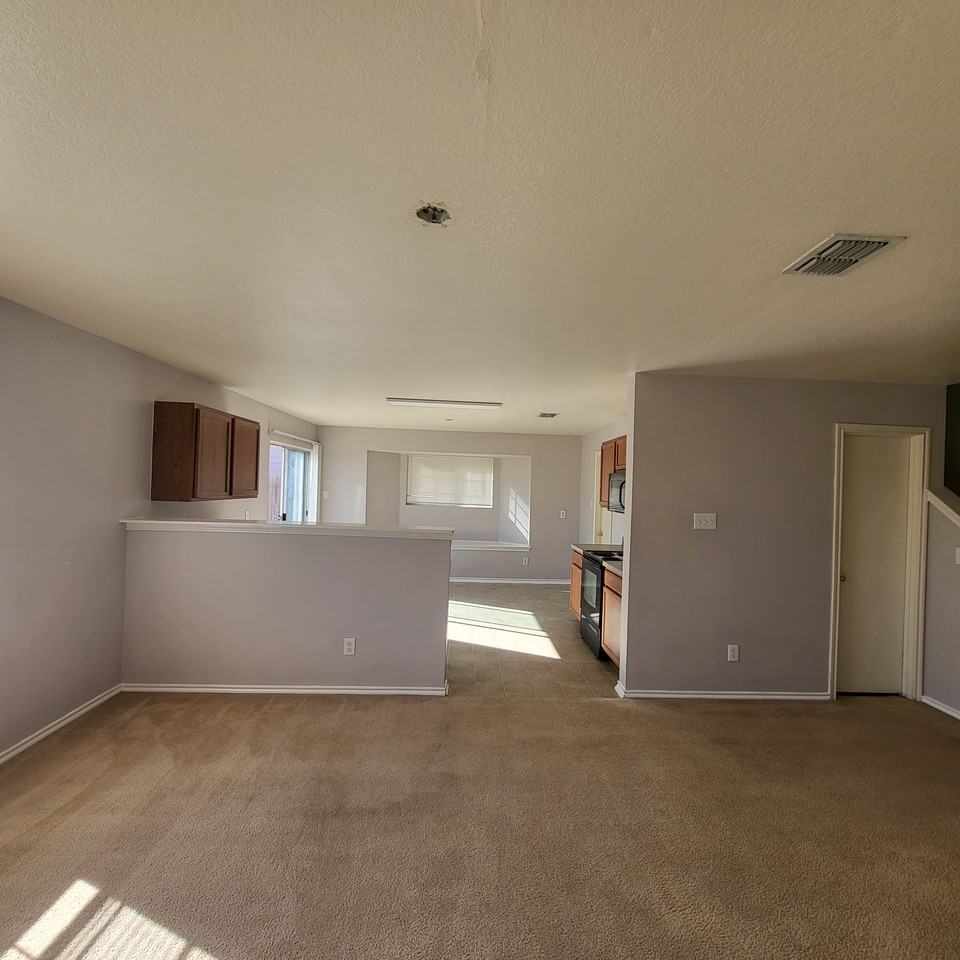 6046 Bear Mdw #NA - Photo 5 of 17