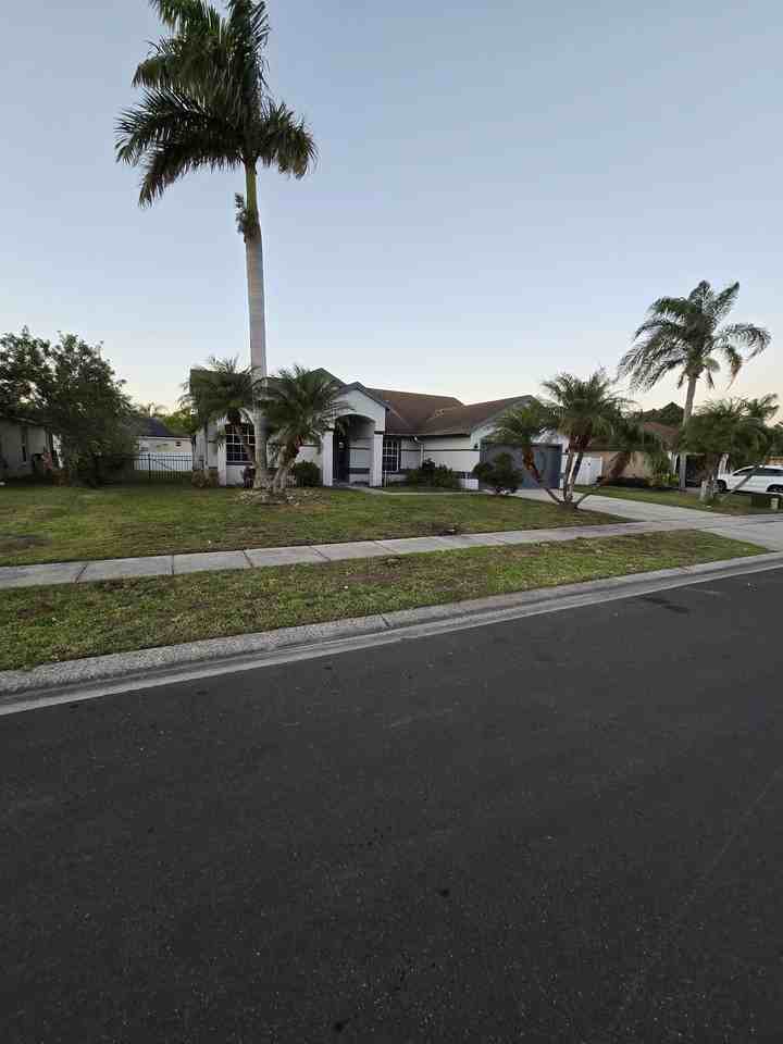 2859 Middleton Cir #NA - Photo 2 of 20