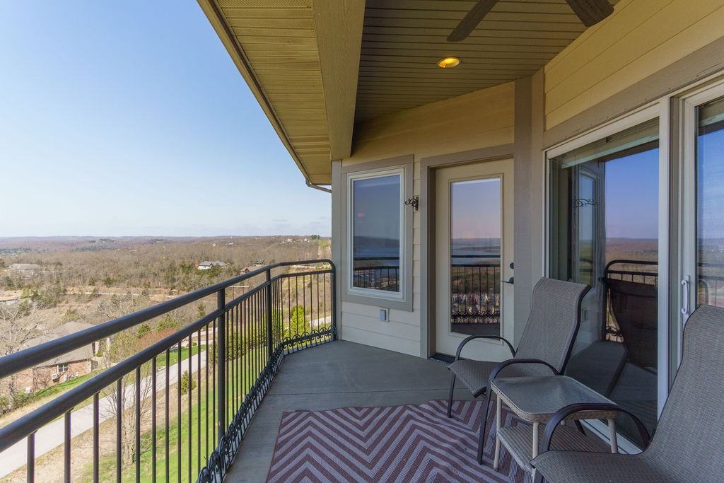 79 Royal Vista Dr #312 - Photo 2 of 38