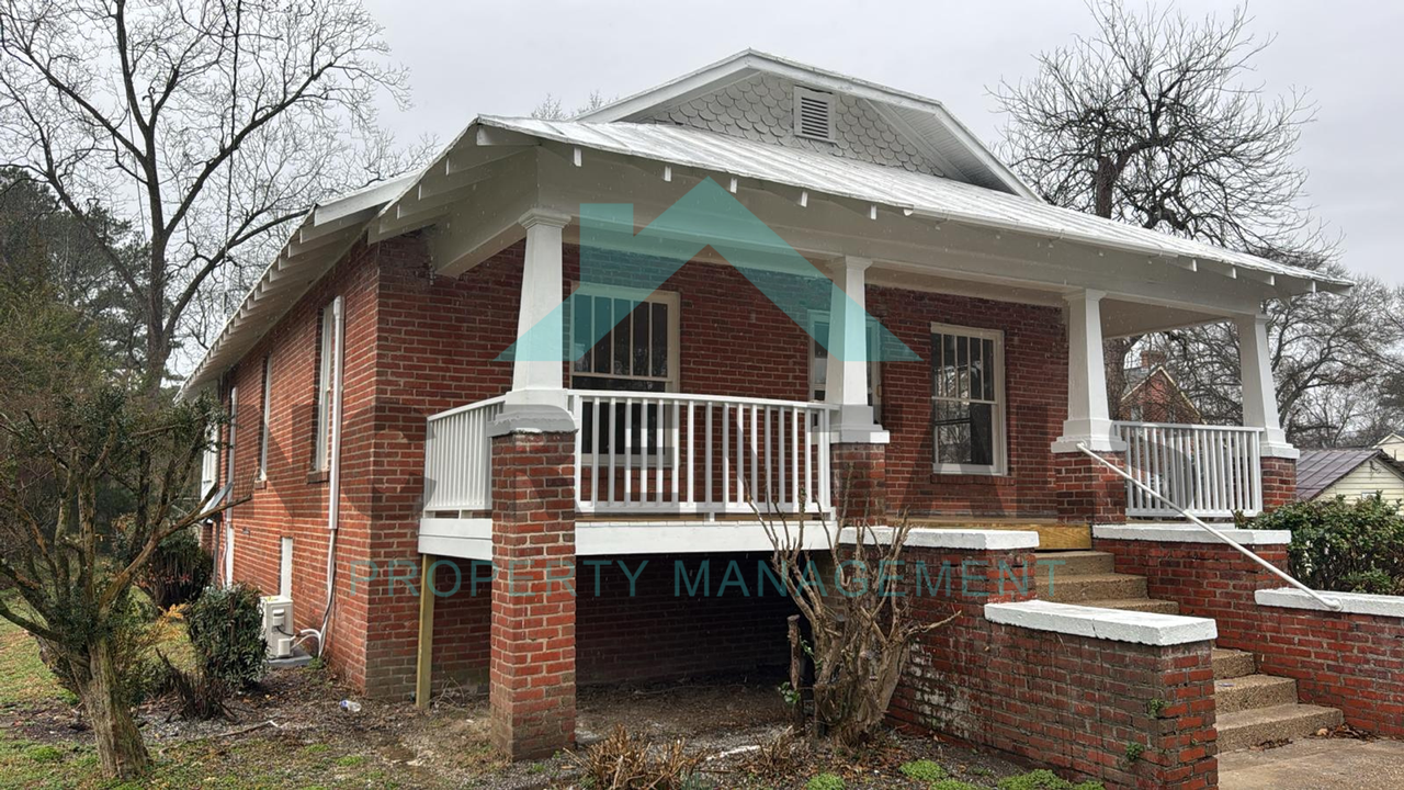 3721 Woolard St - Photo 3 of 48