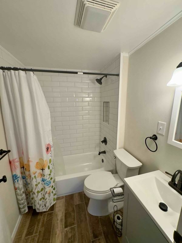 531 Fremont Ave - Photo 3 of 11