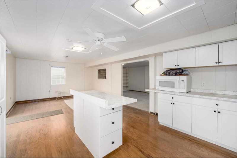 1532 Trailridge Rd - Photo 2 of 19