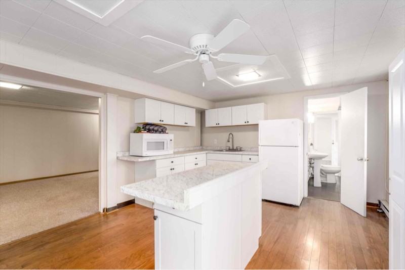 1532 Trailridge Rd - Photo 3 of 19