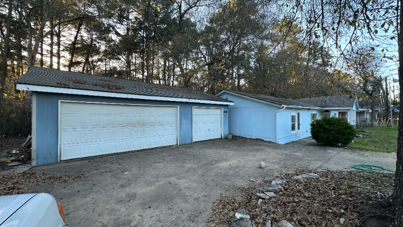 442 Westchase - Photo 2 of 8