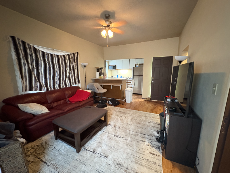 208 West Ave N #202 - Photo 3 of 7