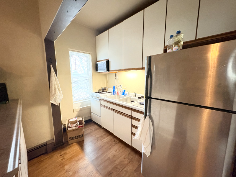 208 West Ave N #202 - Photo 4 of 7