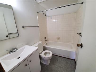 613 Dorsey Ave - Photo 5 of 6