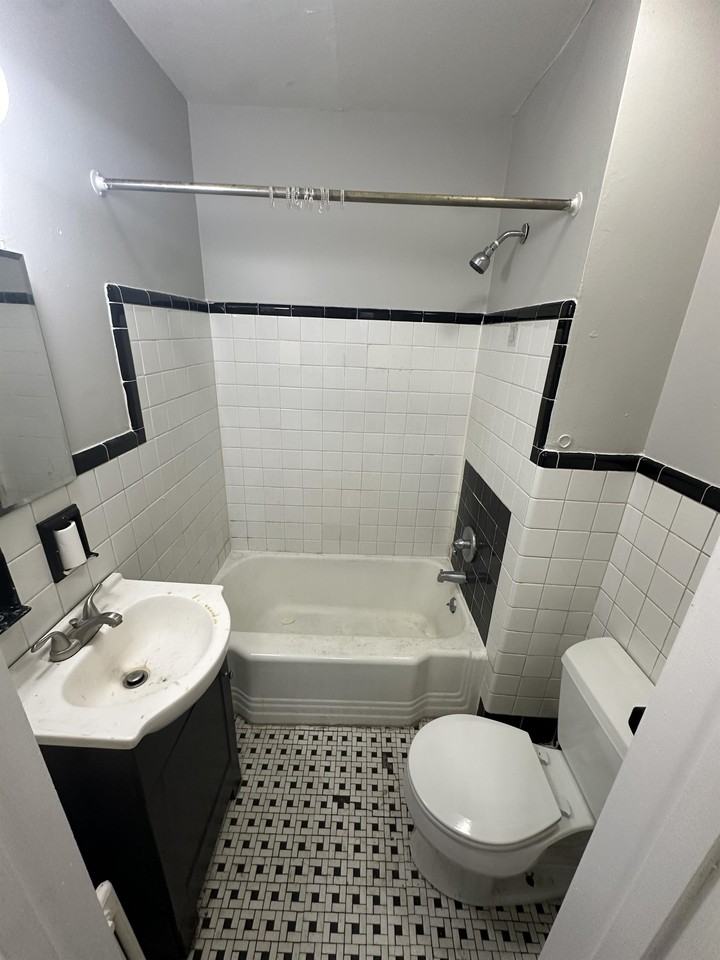 236 Lark Street - Photo 3 of 7