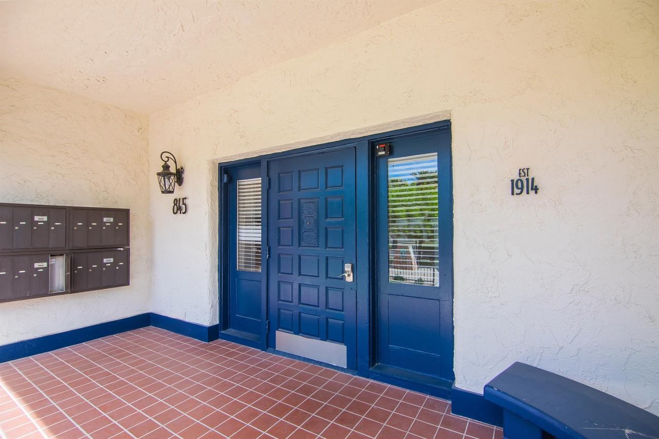 845 North 2nd Avenue - Photo 3 of 28