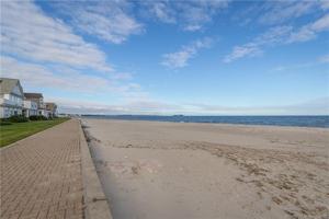 featured image of 153 4th Ave