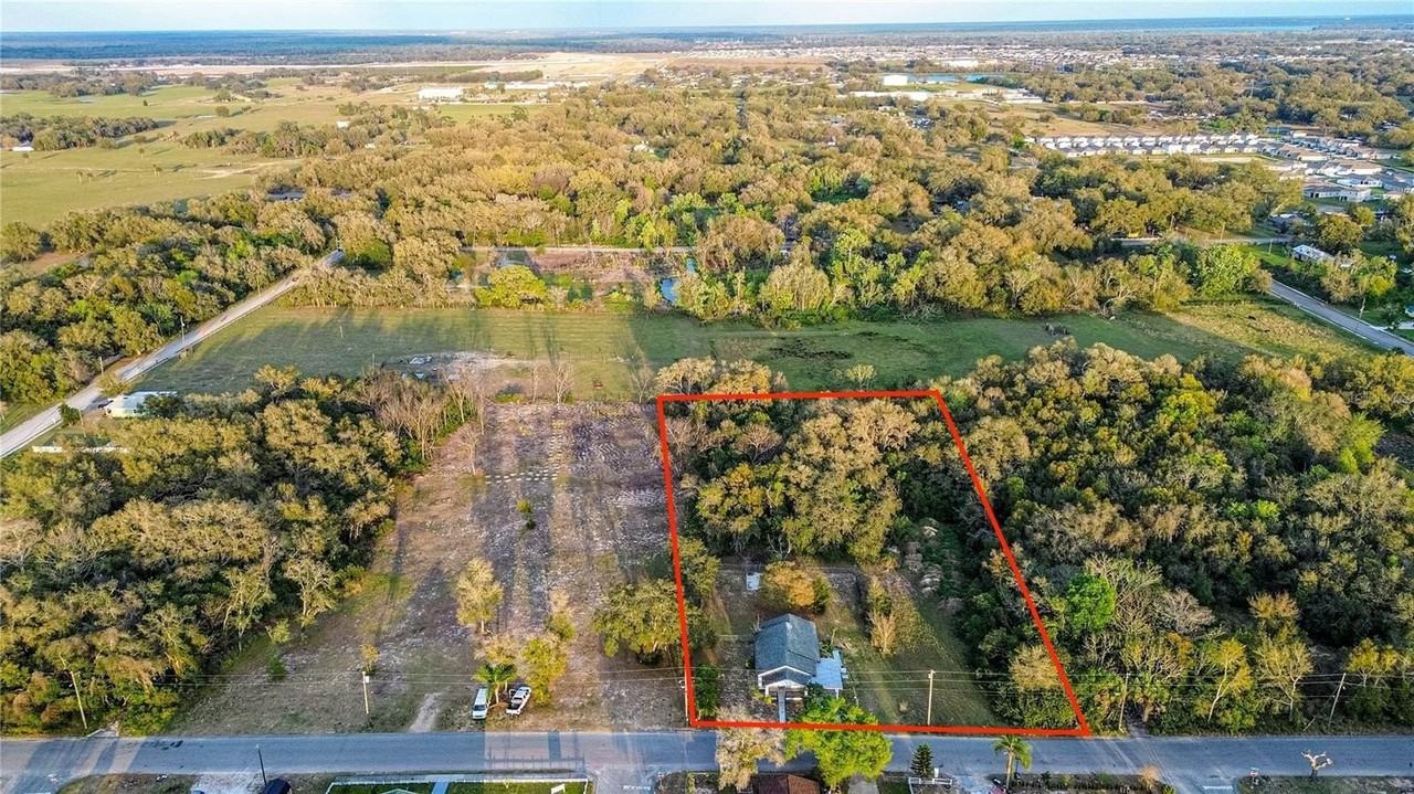 1201 N 26th St - Photo 3 of 50