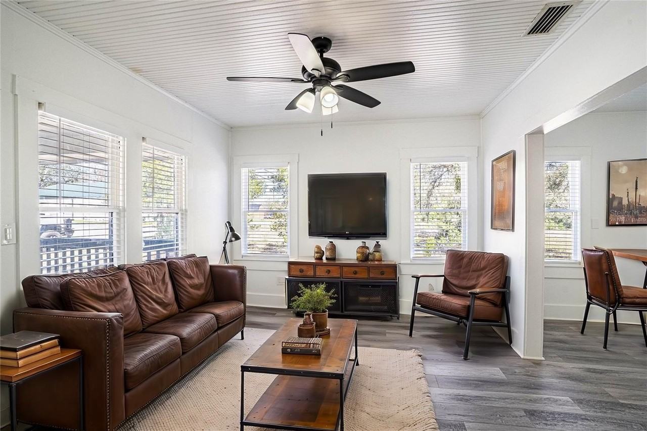 1201 N 26th St - Photo 6 of 50