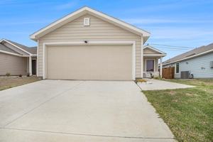 featured image of 3624 Bluebird Ln