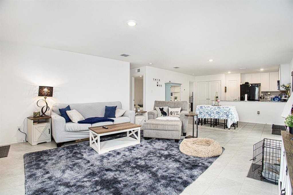 3624 Bluebird Ln - Photo 7 of 26