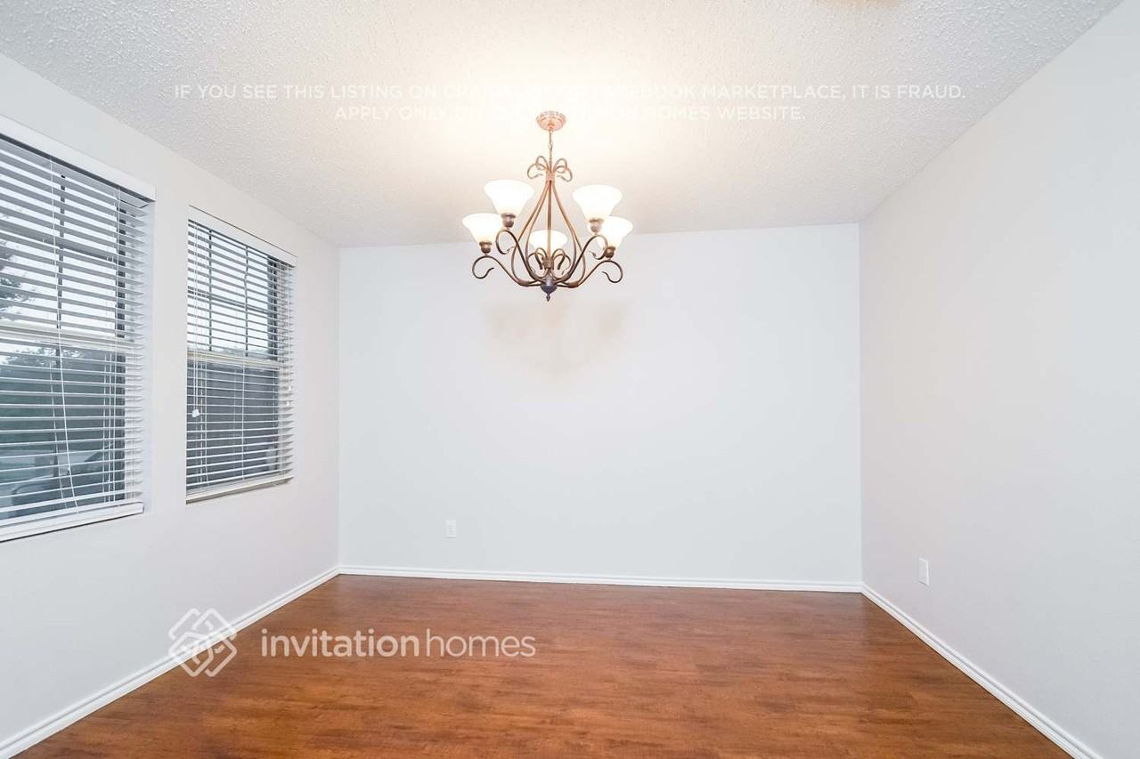 3616 Lipizzan Dr - Photo 4 of 15