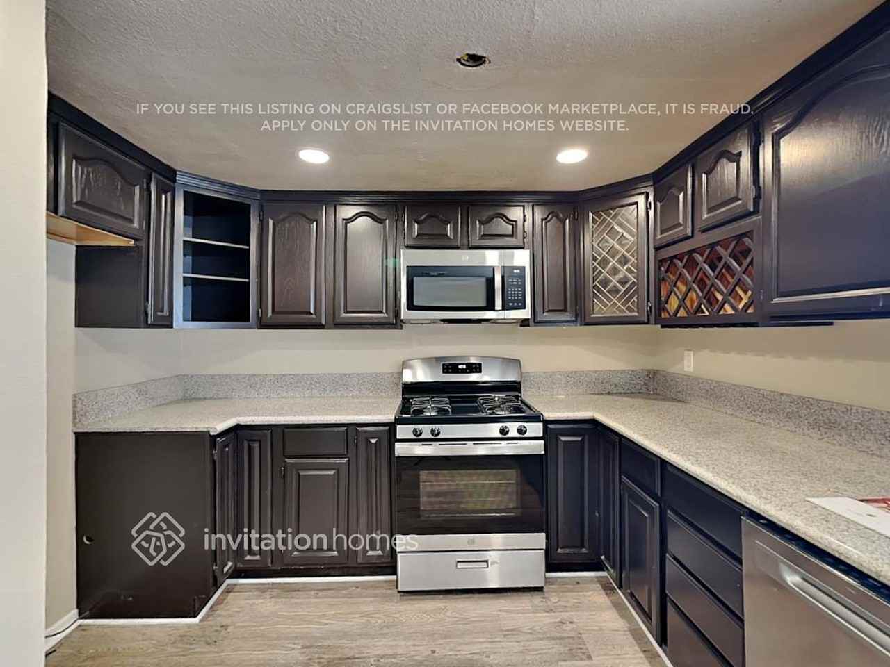 2804 La Praix St - Photo 7 of 22