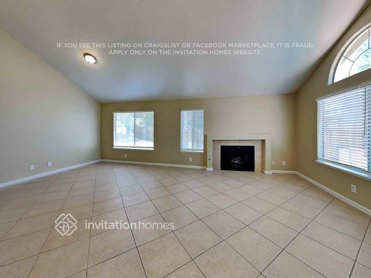 40176 Los Olivos Ct - Photo 3 of 17