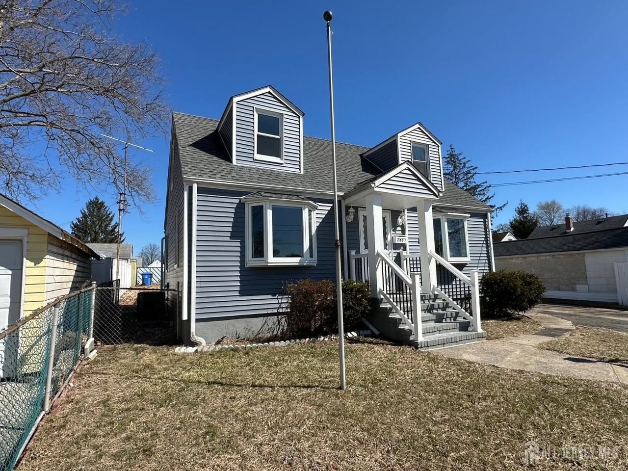 280 Columbus Ave - Photo 3 of 22