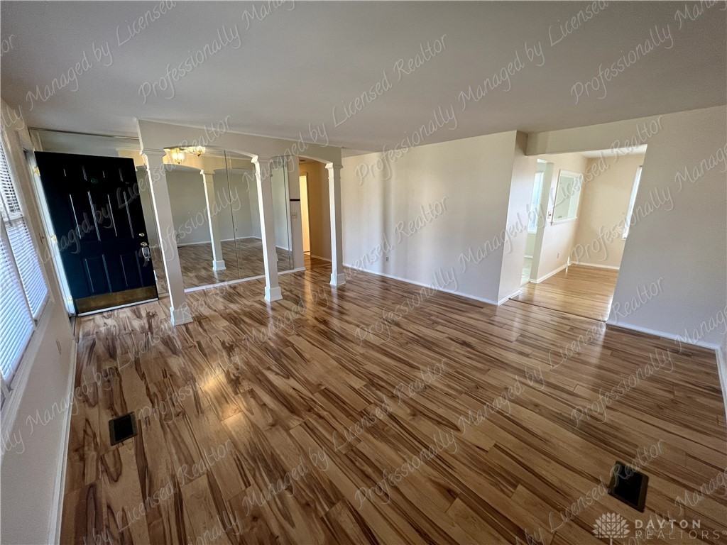 1103 Robinette Ave - Photo 5 of 27