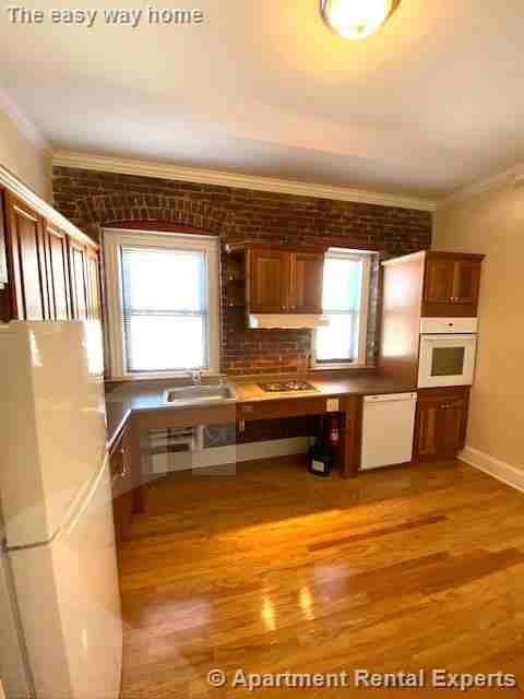 888 Massachusetts Ave #218 - Photo 3 of 14