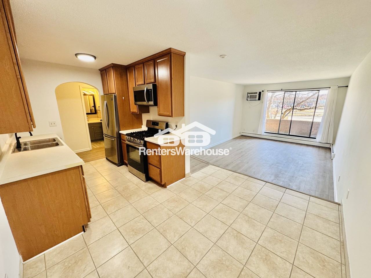 7330 York Ave S #101 - Photo 4 of 25