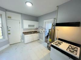 featured image of 21 Vail Street #3L