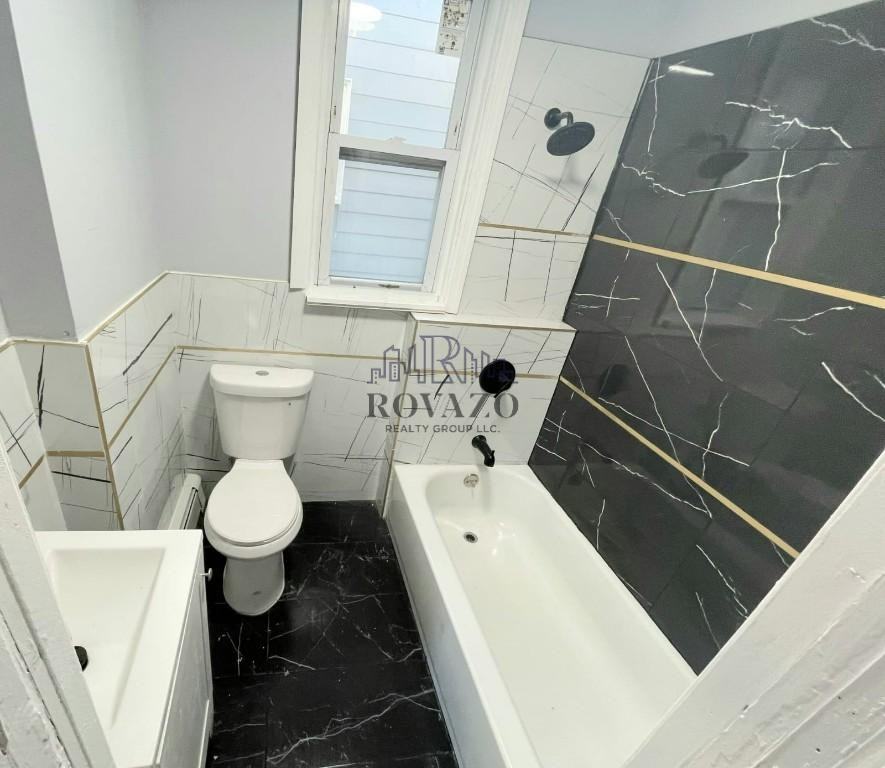 21 Vail Street #3L - Photo 2 of 6