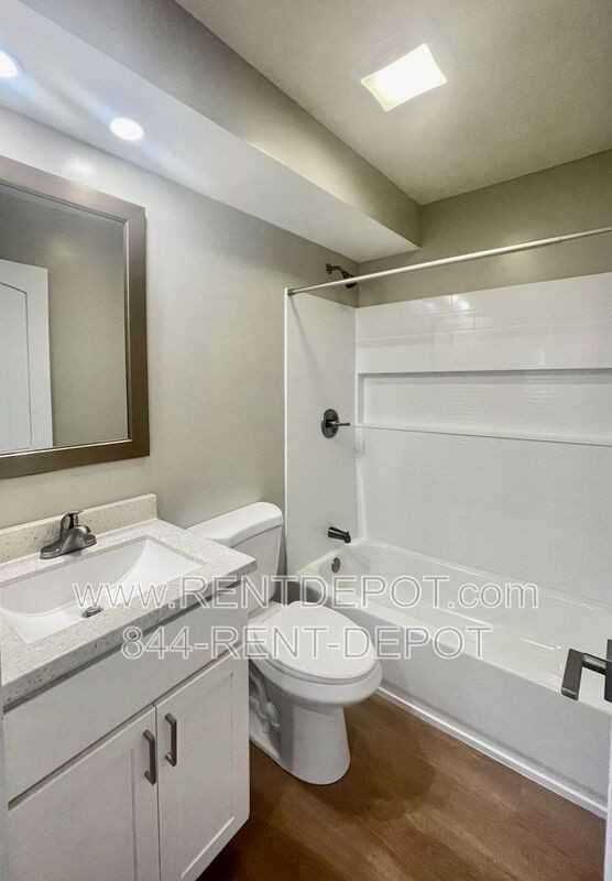 1330 Se 2nd St #108 - Photo 5 of 15