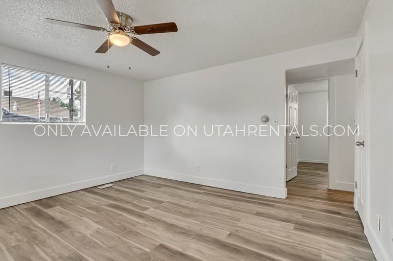 539 Swenson Ave #2 - Photo 3 of 18