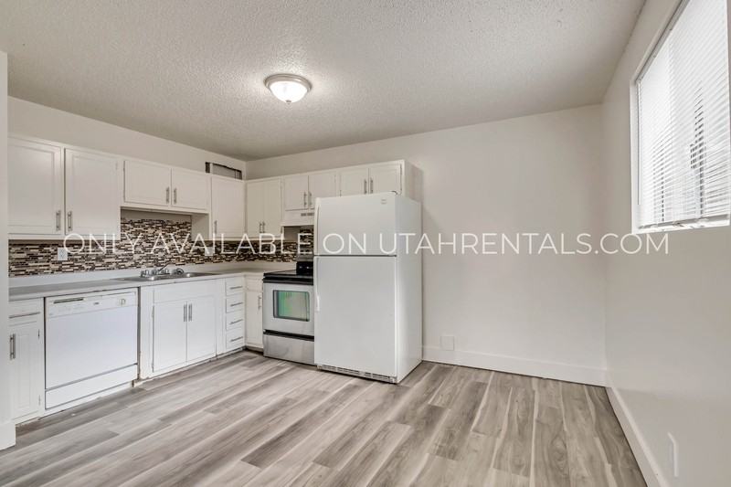 539 Swenson Ave #2 - Photo 5 of 18