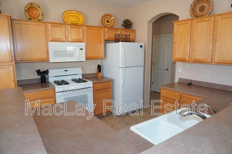 1821 W Glenhaven Dr - Photo 2 of 31