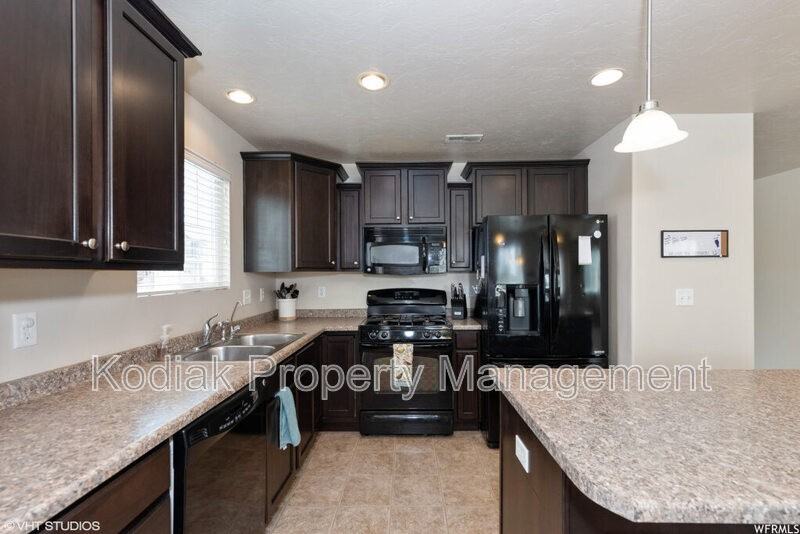 1549 Old Shepard Cir - Photo 6 of 35